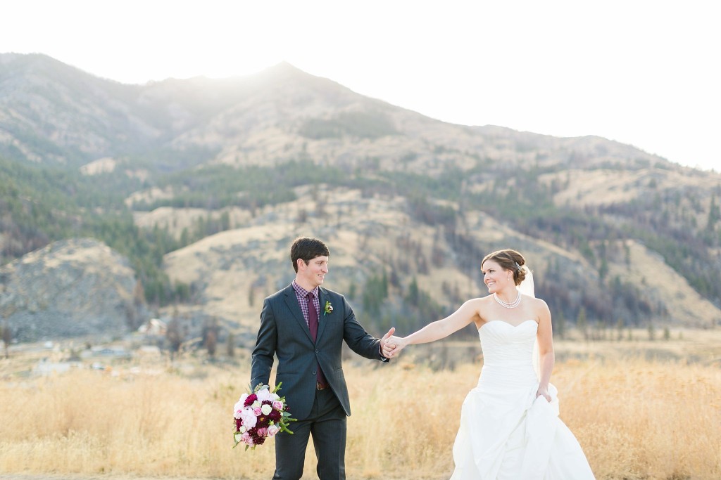 Chelan Washington Wedding Photos Megan Kelsey Photography Delight Wedding Workshop Styled Shoot Annalee & Scot-129