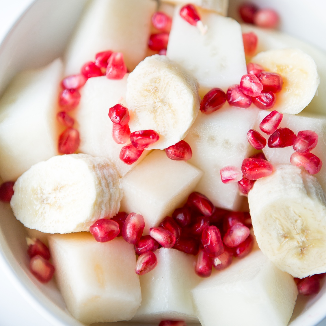 Lifesong Photography | Breakfast Recipes | Scrambled Eggs + Fresh Fruit | Delight + Be | Food Photography | Lake Chelan Photographer | Portland Food Photographer | Portland Food Blogger_0007