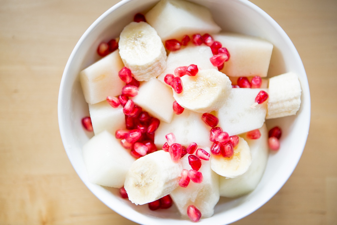 Lifesong Photography | Breakfast Recipes | Scrambled Eggs + Fresh Fruit | Delight + Be | Food Photography | Lake Chelan Photographer | Portland Food Photographer | Portland Food Blogger_0014
