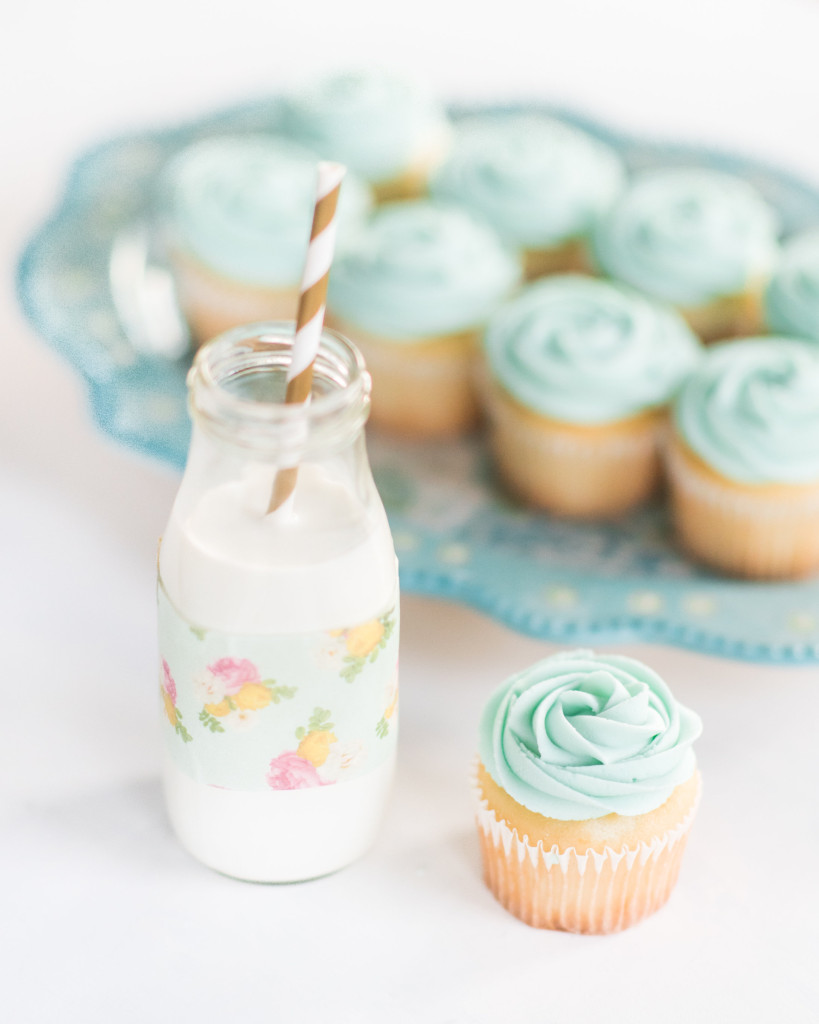 View More: http://callielindsey.pass.us/delightcupcakes