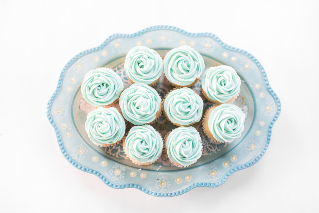 View More: http://callielindsey.pass.us/delightcupcakes