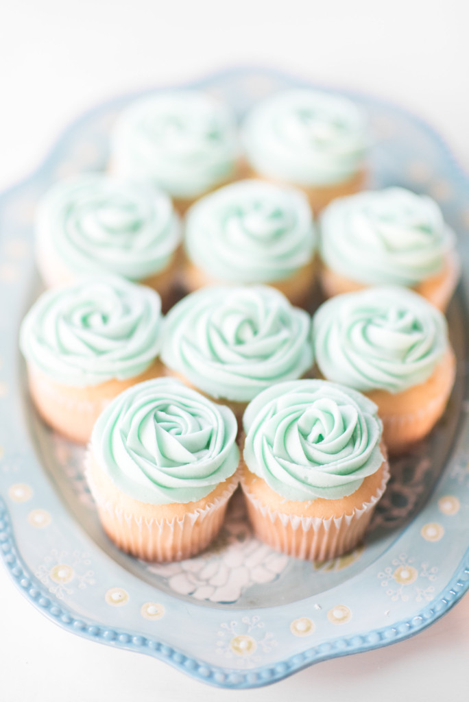 View More: http://callielindsey.pass.us/delightcupcakes